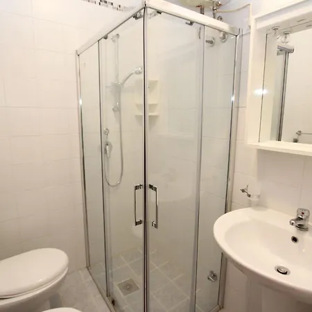 Apartment Bright Flat 130mt From The Bibione