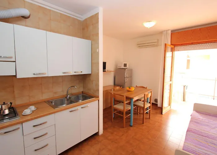 Bright Flat 130mt From The